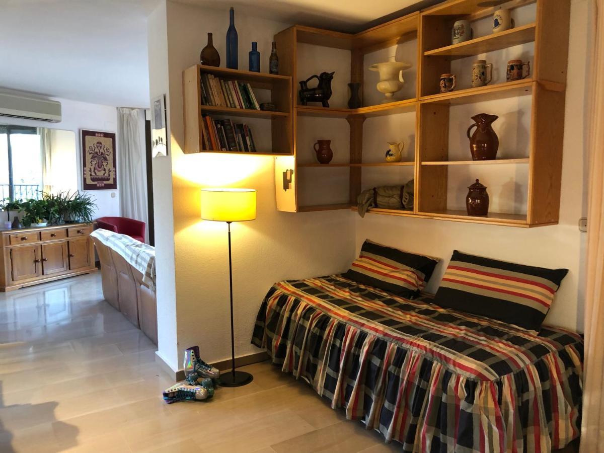 Loft Acogedor Con Terraza Y Parking En El Centro Apartment อูเอสกา ภายนอก รูปภาพ