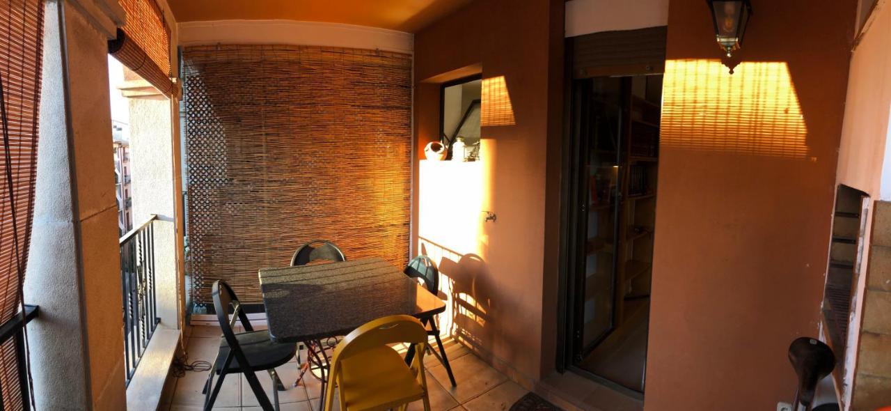 Loft Acogedor Con Terraza Y Parking En El Centro Apartment อูเอสกา ภายนอก รูปภาพ