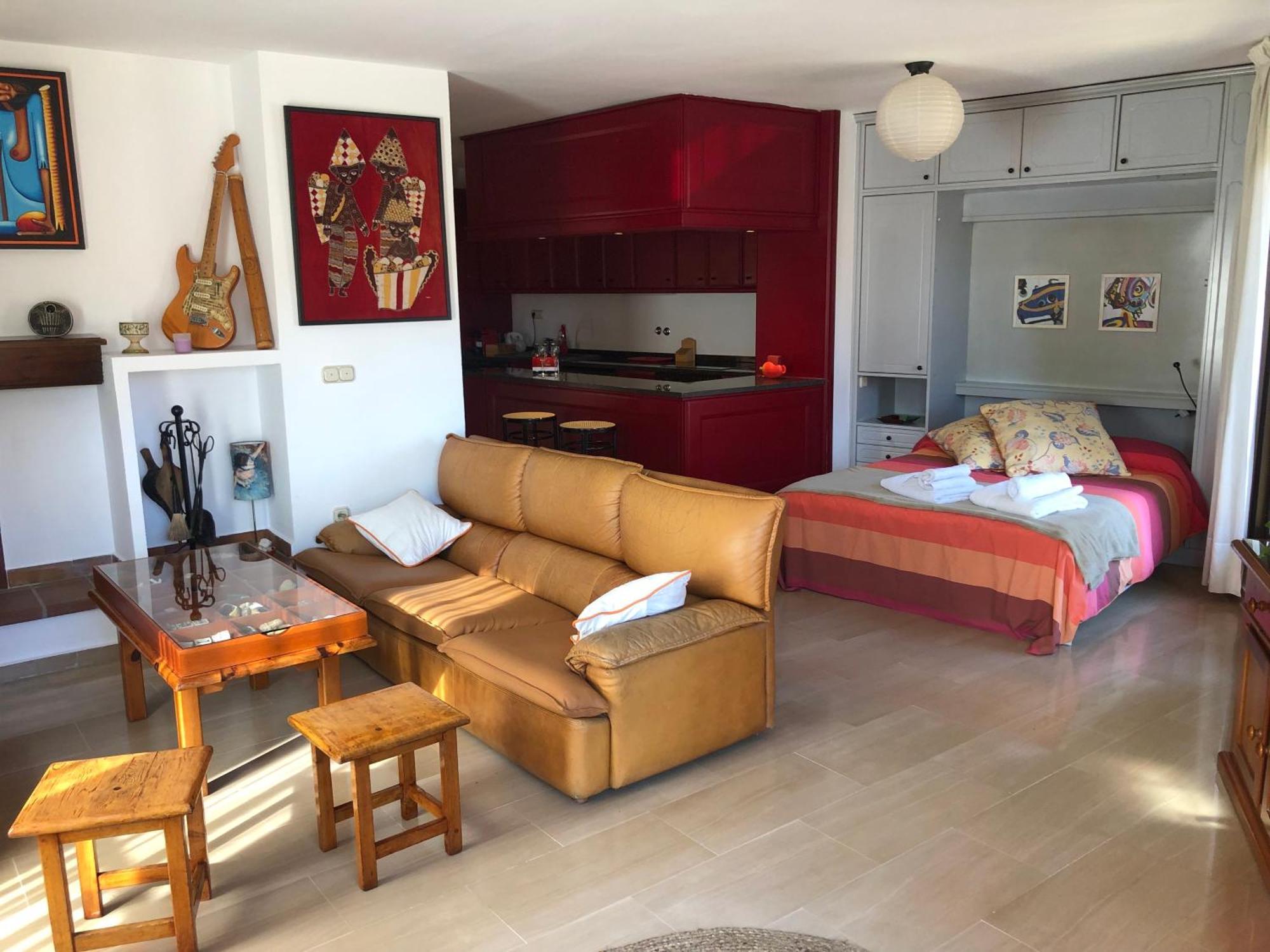 Loft Acogedor Con Terraza Y Parking En El Centro Apartment อูเอสกา ภายนอก รูปภาพ